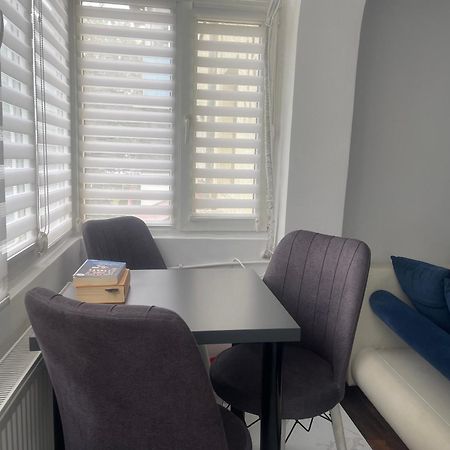 Carlitos Apt Râmnicu Vâlcea Esterno foto