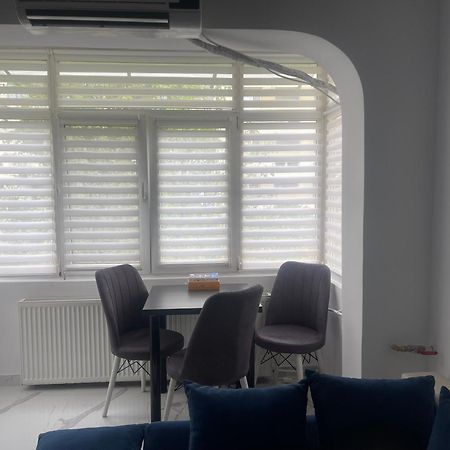Carlitos Apt Râmnicu Vâlcea Esterno foto